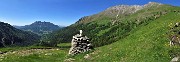 18 All'Omo (1600 m) con vista in Menna a dx e Alben a sx